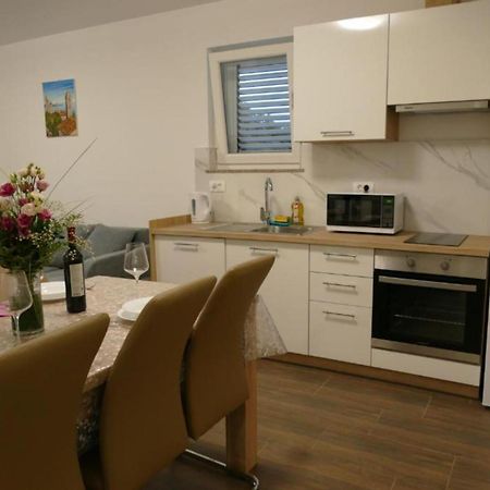 Apartmani Sabbioso Lopar Buitenkant foto