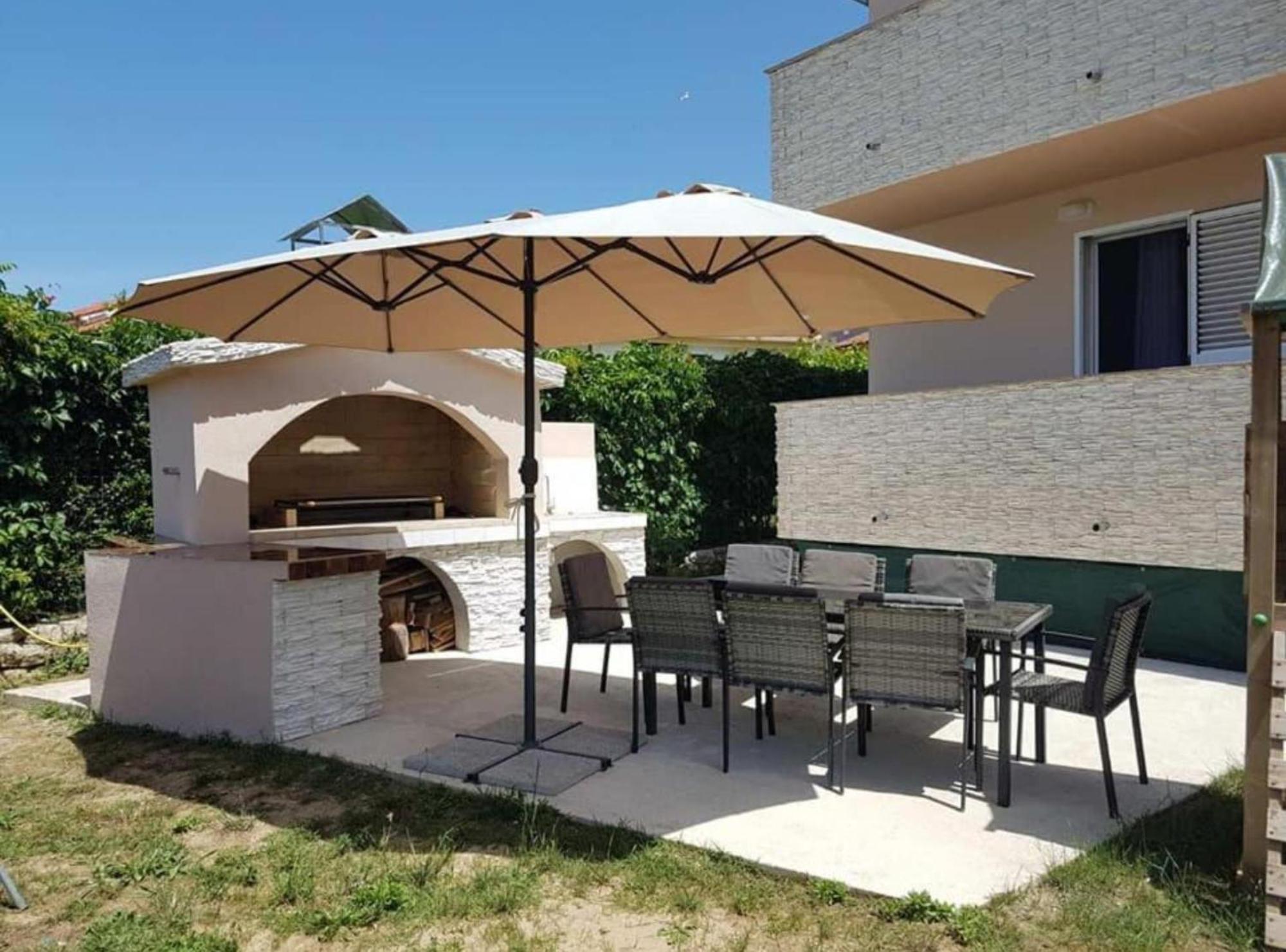 Apartmani Sabbioso Lopar Buitenkant foto